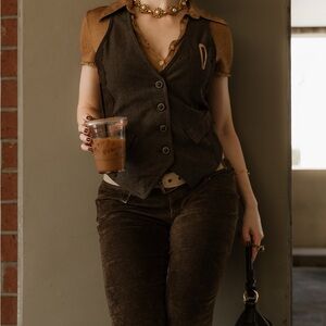 Meet your Posher, Samantha